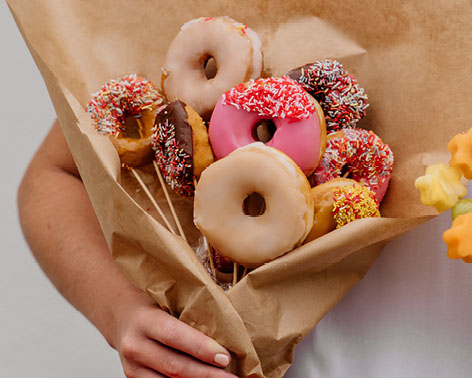 DIY Donut Bouquet