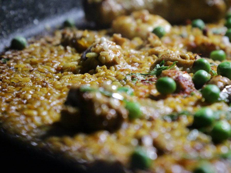 Chicken Chorizo Paella a la Maestre