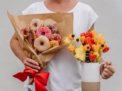 DIY edible bouquets for Valentine's Day