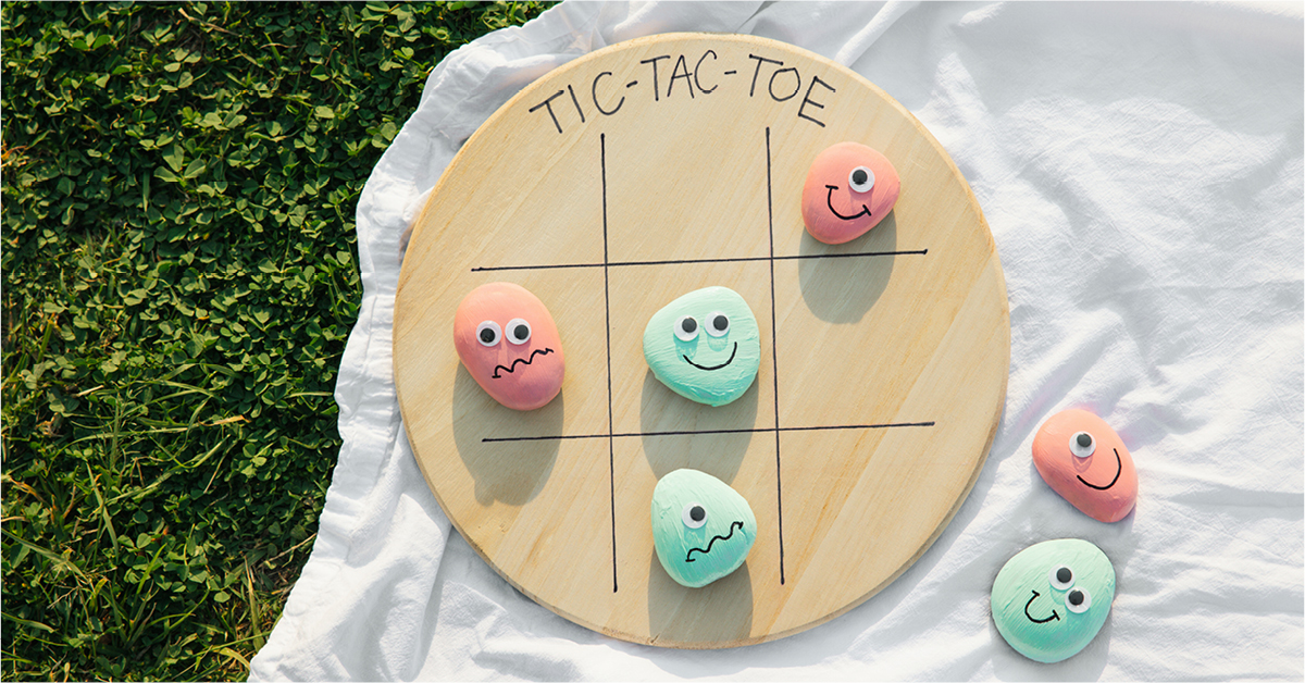 Welcome Baby: Playgroup Activity: Painted Rock Tic Tac Toe